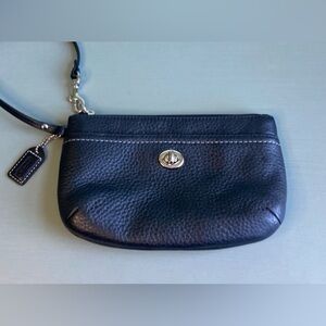 Black Coach Park Turnlock Pebble Leather Wristlet Bag